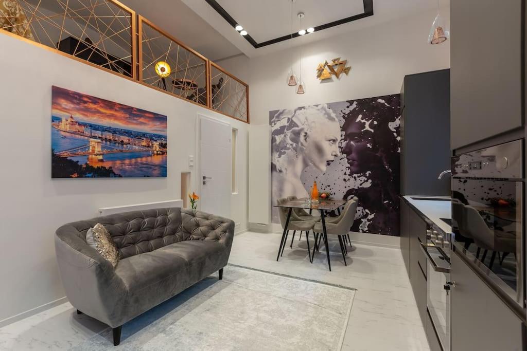 Premium Apartment By Hi5-King Street'S Luxury Budapest Exterior foto