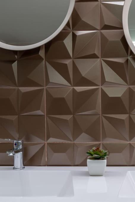 Premium Apartment By Hi5-King Street'S Luxury Budapest Exterior foto