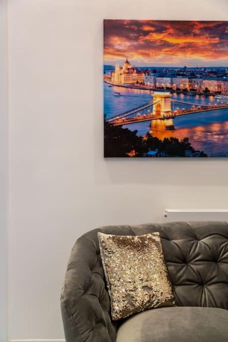 Premium Apartment By Hi5-King Street'S Luxury Budapest Exterior foto